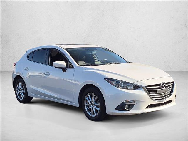 Used 2016 MAZDA MAZDA3 i Touring w/ Popular Equipment Package FWD image 3