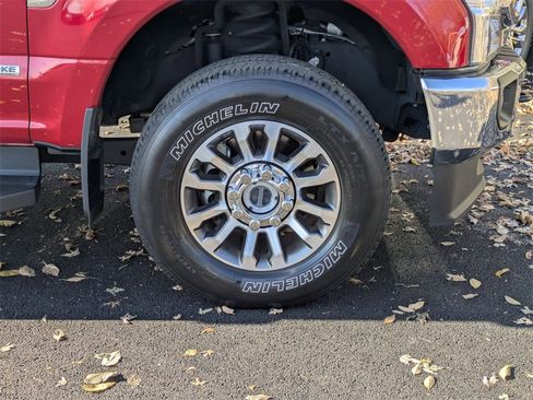 Used 2021 Ford F250 Lariat w/ Lariat Ultimate Package image 22