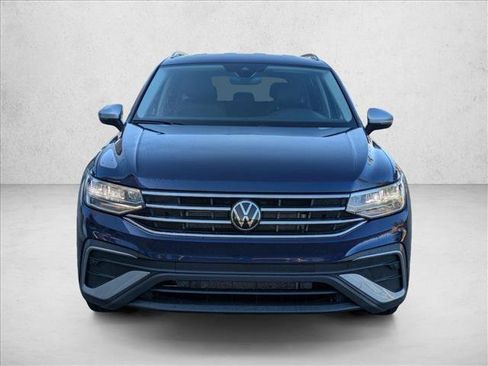 Used 2024 Volkswagen Tiguan Wolfsburg Edition AWD/4WD image 2