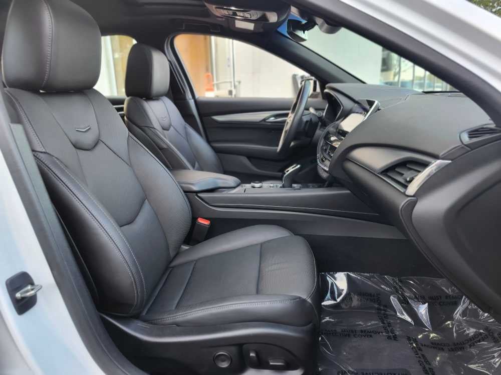 Used 2023 Cadillac CT5 Luxury AWD/4WD image 11