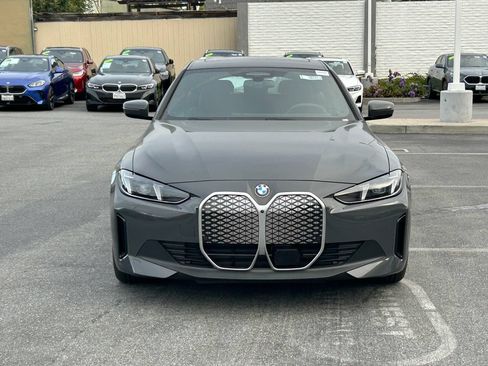 New 2026 BMW i4 eDrive40 w/ Premium Package RWD image 8