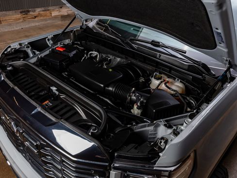 Used 2024 GMC Sierra 1500 Denali Ultimate image 40