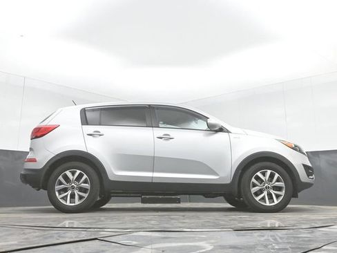 Used 2016 Kia Sportage LX AWD/4WD image 47