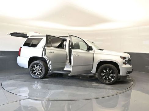 Used 2020 Chevrolet Tahoe LT image 36