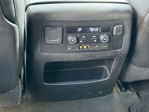 Certified 2016 GMC Yukon XL SLT w/ Open Road Package image 39