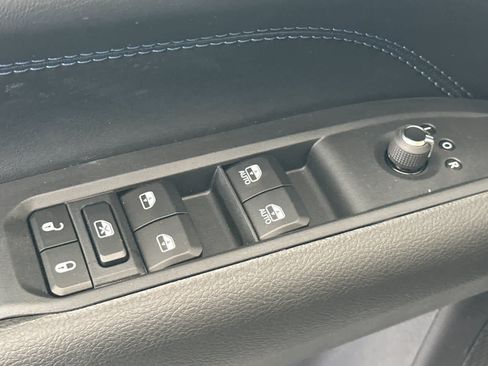 New 2026 Jeep Compass Latitude AWD/4WD image 13