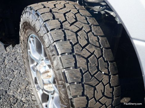 Used 2022 Ford F350 Lariat w/ Lariat Ultimate Package image 18