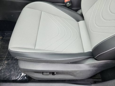 New 2026 Volkswagen Tiguan SE R-Line AWD/4WD image 22