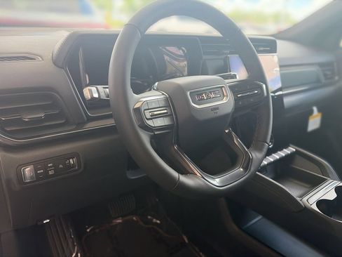 New 2026 GMC Terrain AT4 w/ Technology Package II AWD/4WD image 18