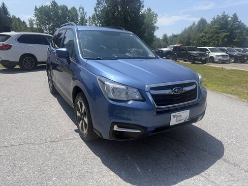 Used 2018 Subaru Forester 2.5i Premium w/ All-Weather Package AWD/4WD image 7