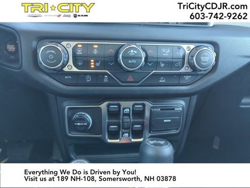 New 2026 Jeep Wrangler Sport S image 17