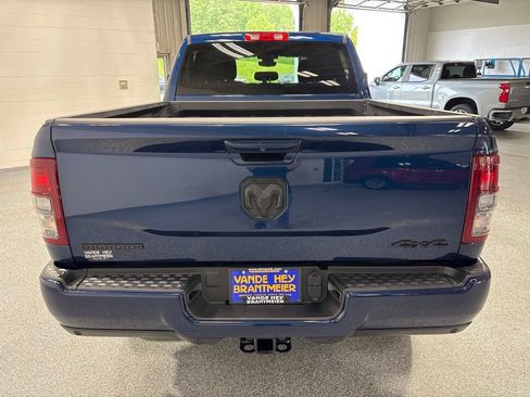Used 2024 RAM 2500 Big Horn w/ Night Edition AWD/4WD image 6