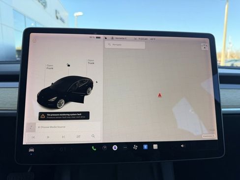 Used 2021 Tesla Model 3 Standard Range Plus image 15