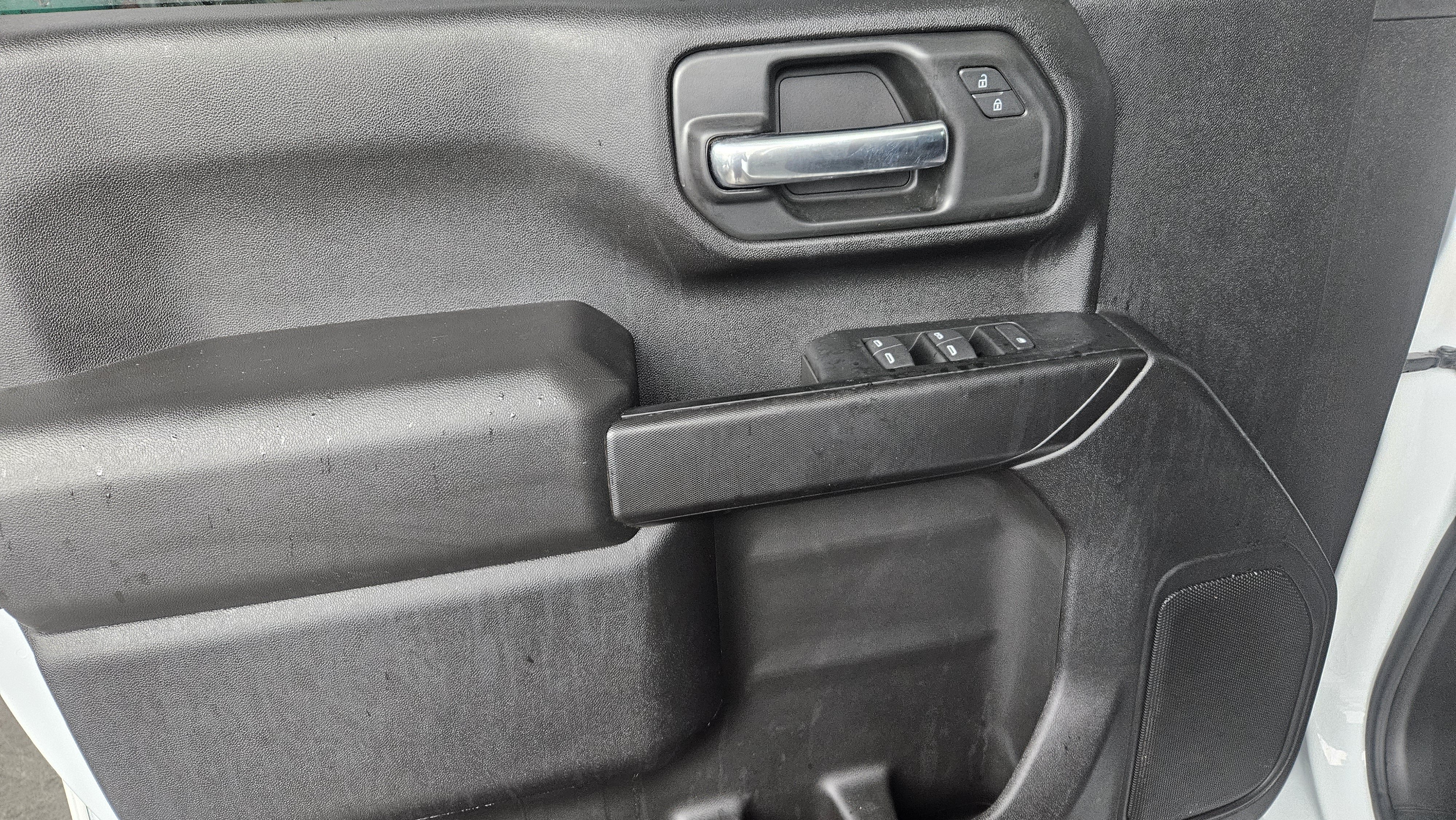 Used 2025 Chevrolet Silverado 3500 W/T AWD/4WD image 7