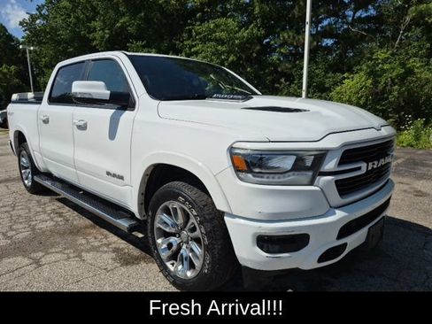 Used 2020 RAM 1500 Laramie w/ Sport Appearance Package AWD/4WD image 9