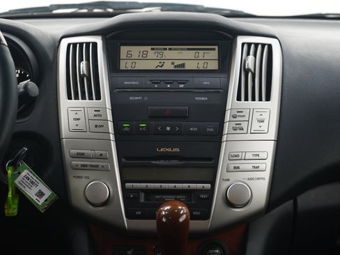 Used 2004 Lexus RX 330 AWD image 19
