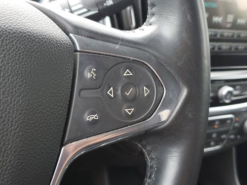 Used 2018 Chevrolet Traverse LT image 21