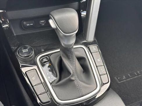 Used 2023 Kia Seltos Nightfall Edition AWD/4WD image 29