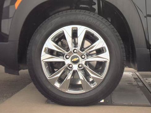 Used 2022 Chevrolet TrailBlazer LT AWD/4WD image 11