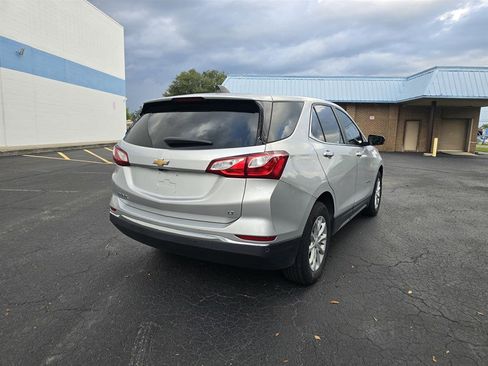Used 2021 Chevrolet Equinox LT w/ Driver Convenience Package image 7