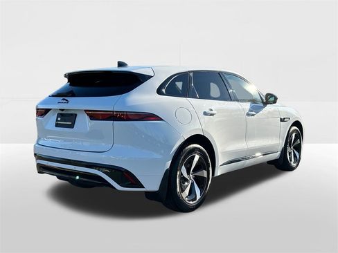 Certified 2025 Jaguar F-PACE R-Dynamic S image 4