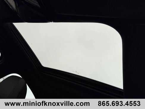 Used 2023 BMW 330i 330i w/ M Sport Package image 28