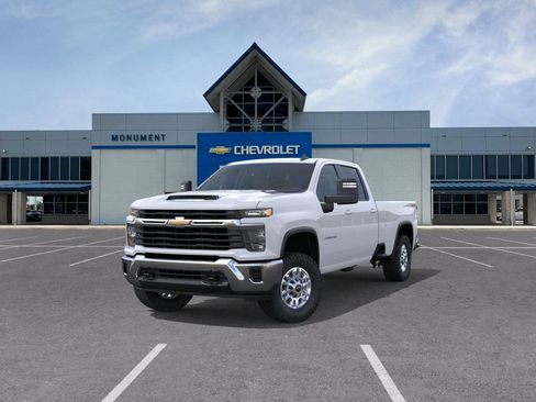 New 2026 Chevrolet Silverado 2500 LT image 8