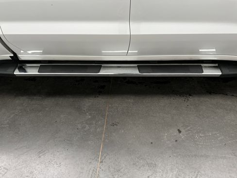 Used 2019 Chevrolet Silverado 1500 High Country w/ Z71 Off-Road Package image 15