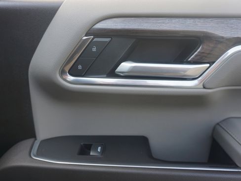 Used 2022 Chevrolet Silverado 1500 LTZ image 21