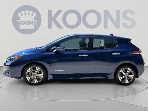Used 2018 Nissan Leaf SV FWD image 2