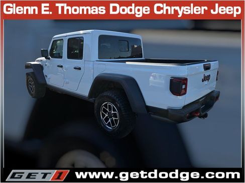 New 2026 Jeep Gladiator Rubicon w/ Safety Group AWD/4WD image 4