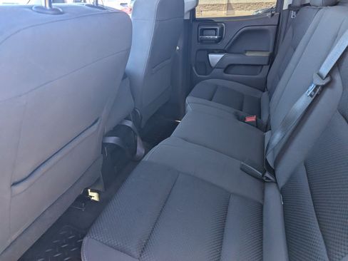 Used 2018 Chevrolet Silverado 1500 LT RWD image 12