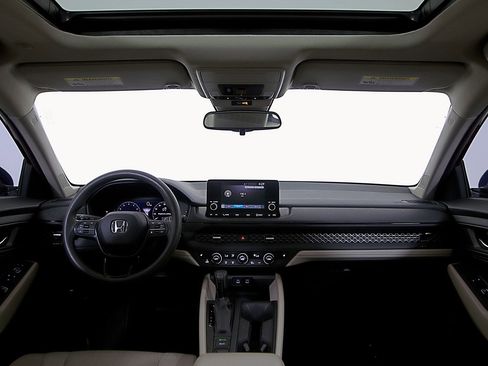 Used 2024 Honda Accord EX image 13