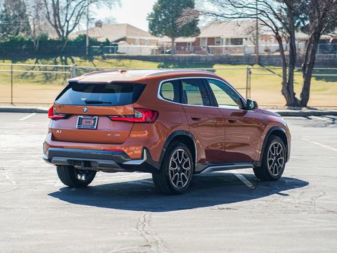Certified 2025 BMW X1 xDrive28i w/ Premium Package image 5