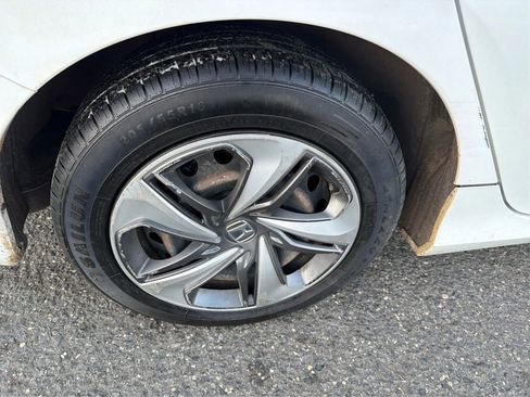 Used 2019 Honda Civic LX image 15