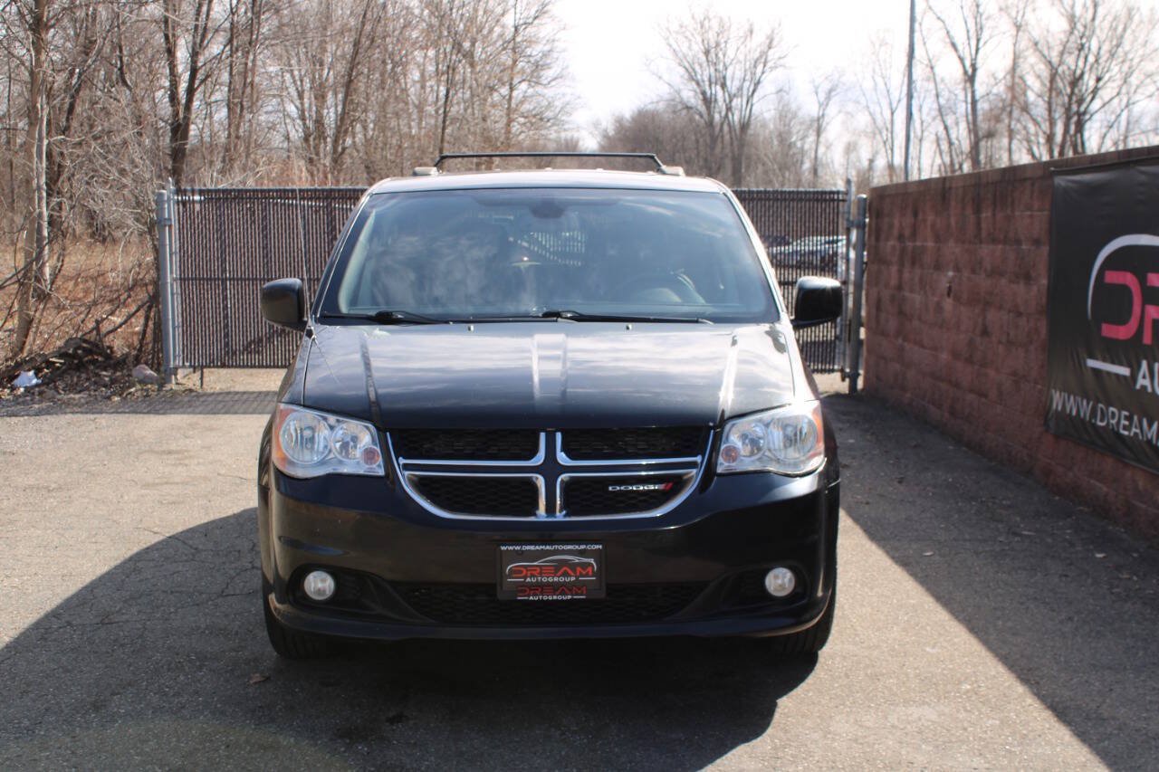 Used 2019 Dodge Grand Caravan SXT FWD image 5
