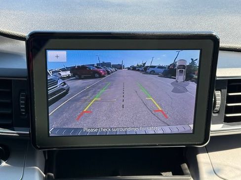 Certified 2024 Ford Explorer XLT w/ Equipment Group 202A AWD/4WD image 14