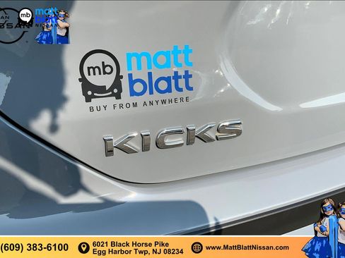 Used 2023 Nissan Kicks SV FWD image 7