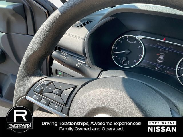 Used 2024 Nissan Sentra SV FWD image 23
