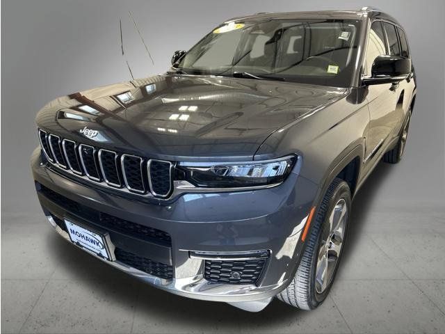 Used 2023 Jeep Grand Cherokee L Limited w/ Luxury Tech Group II AWD/4WD image 1