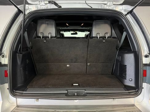 Used 2015 Lincoln Navigator 4WD image 12