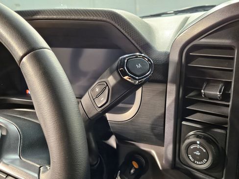 Used 2024 Ford F150 XLT w/ FX4 Off-Road Package AWD/4WD image 32