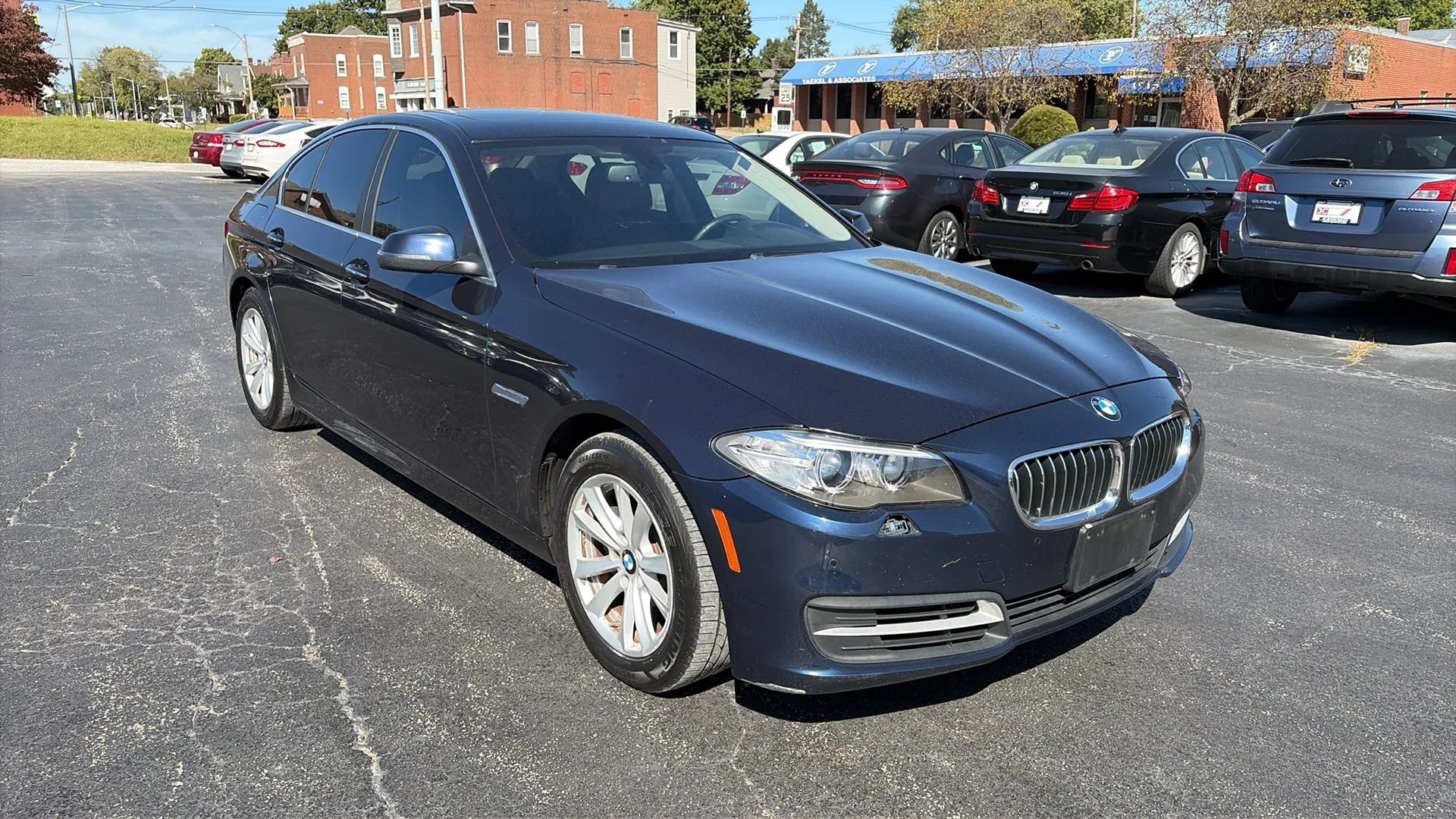 Used 2014 BMW 528i xDrive Sedan AWD/4WD image 3