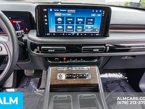 Used 2025 Lincoln Aviator Reserve w/ Illumination Package AWD/4WD image 42