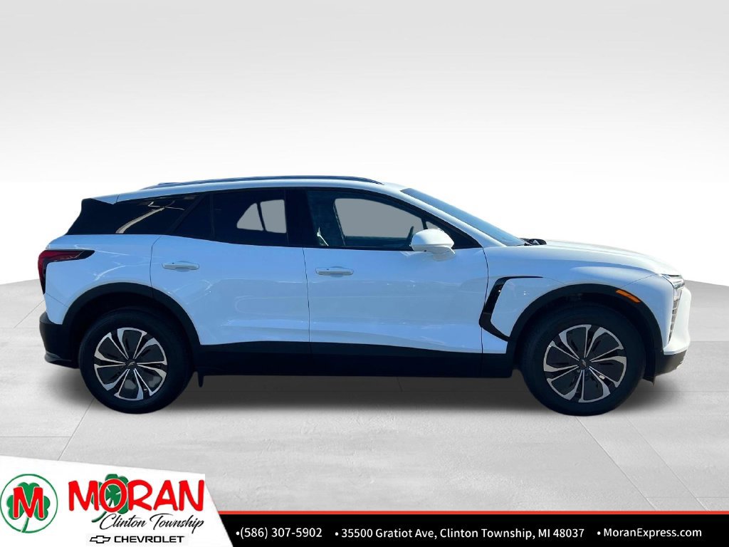 Used 2024 Chevrolet Blazer EV LT AWD/4WD image 7
