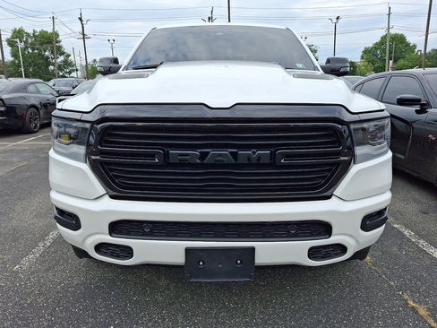 Used 2023 RAM 1500 Laramie AWD/4WD image 2
