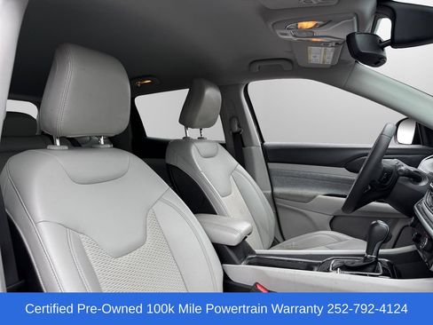 Used 2022 Jeep Compass Latitude AWD/4WD image 9