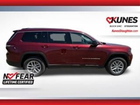 Used 2023 Jeep Grand Cherokee L Laredo AWD/4WD image 11
