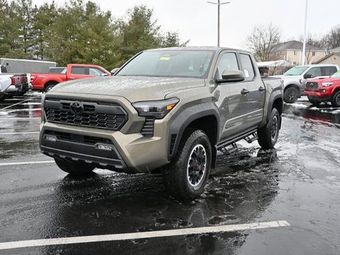 New 2026 Toyota Tacoma TRD Off-Road image 2