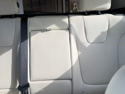 Used 2024 Buick Encore GX Sport Touring w/ Comfort Package FWD image 17
